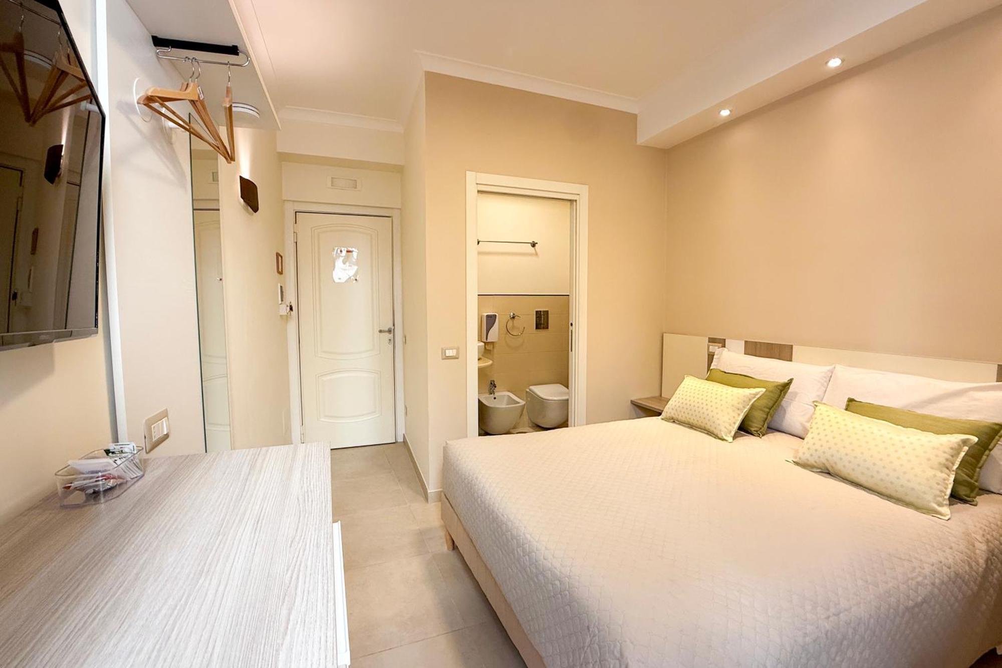 Opera 5 Hotell Napoli Eksteriør bilde