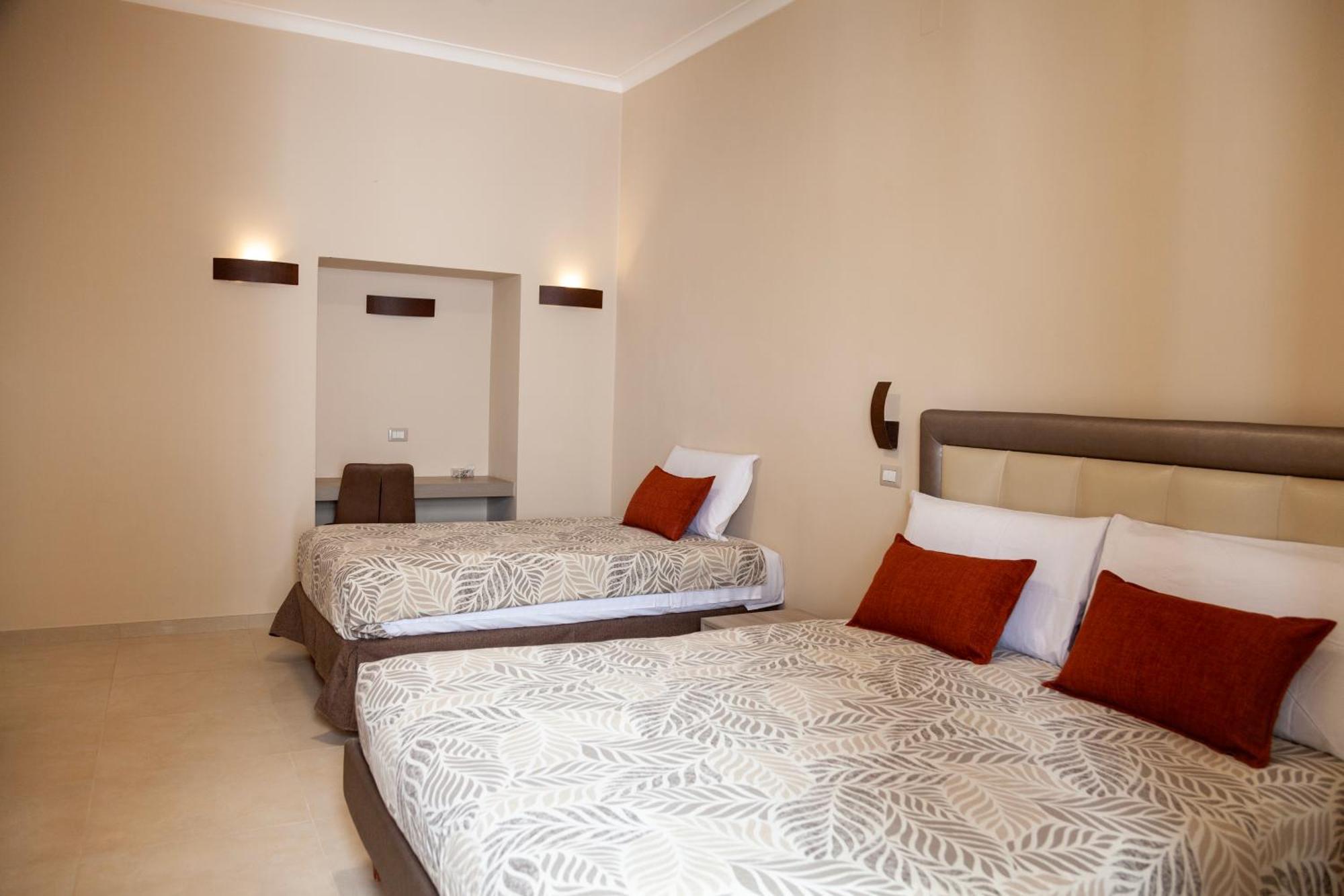 Opera 5 Hotell Napoli Eksteriør bilde